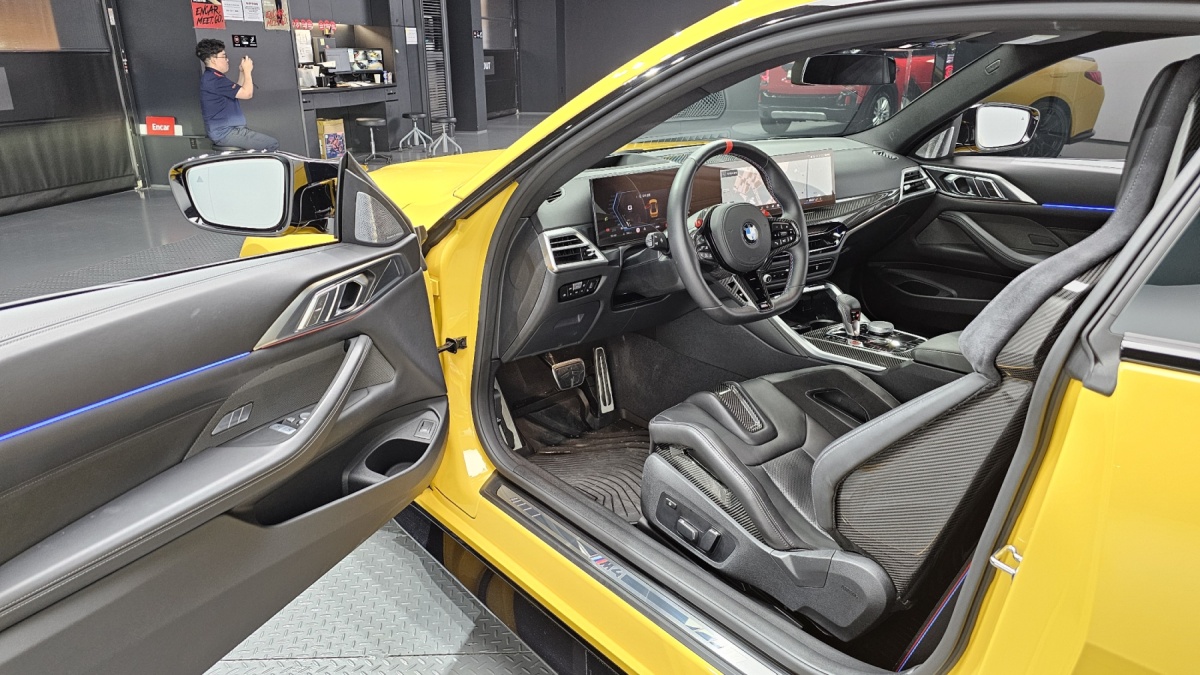 BMW M4, 2025 — фото 10 из 12