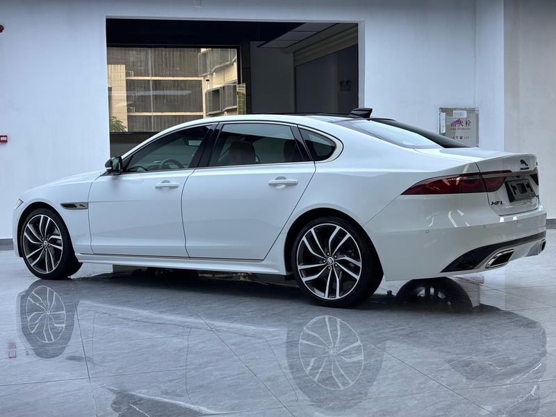 Jaguar XF L, 2023 — фото 4 из 12