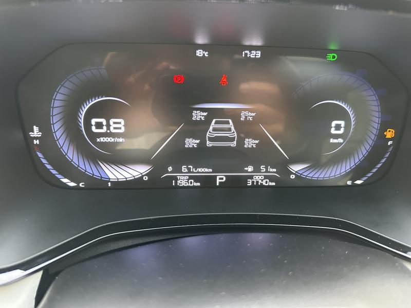 Geely Emgrand L, 2022 — фото 9 из 12