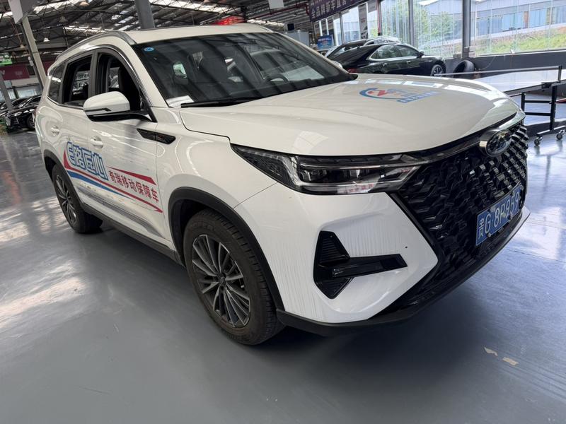 Chery Tiggo 8 Pro, 2023 — фото 3 из 12