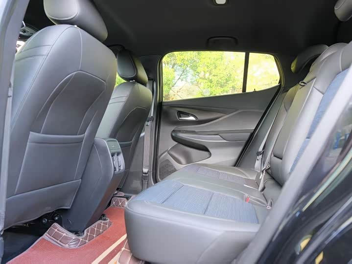 Buick Envista, 2023 — фото 5 из 9