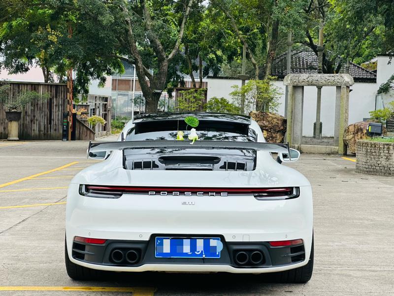 Porsche 911, 2022 — фото 5 из 8