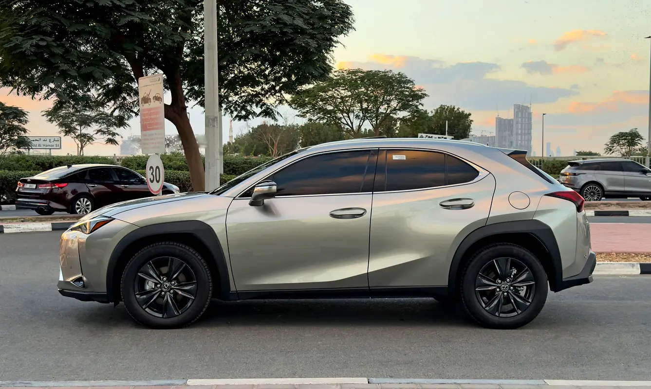 Lexus UX-Series, 2025 — фото 4 из 10