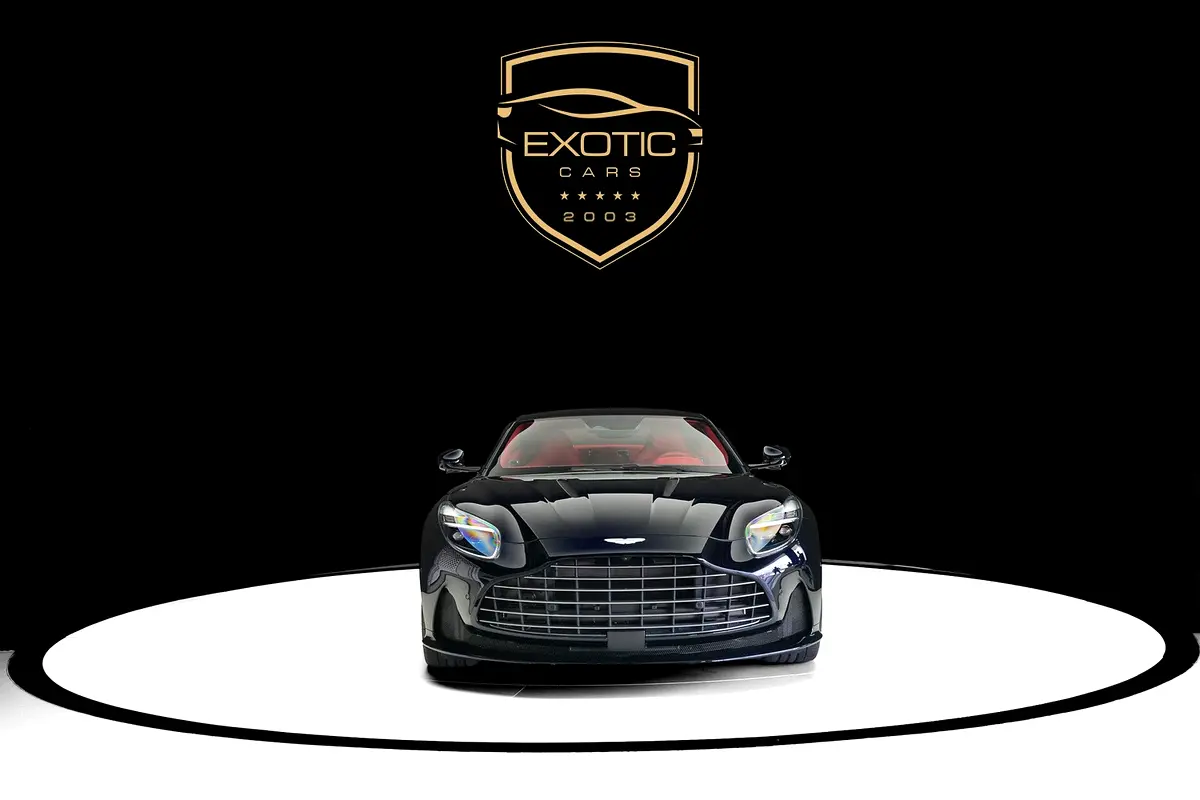 Aston Martin DB12, 2024 — фото 5 из 10