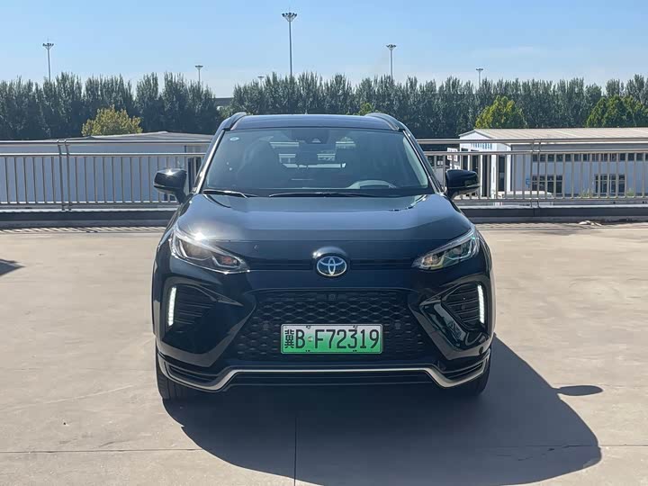 Toyota Wildlander Hybrid, 2023 — фото 2 из 12