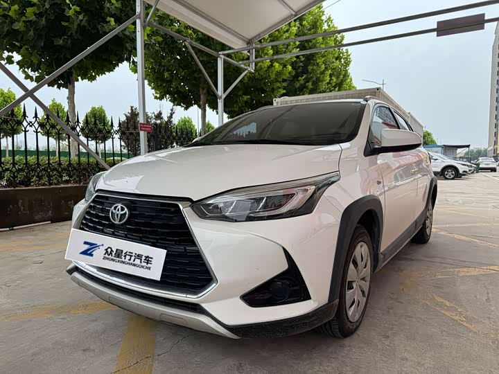 Toyota Yaris L Hatchback, 2022 — купить в Курске под ключ