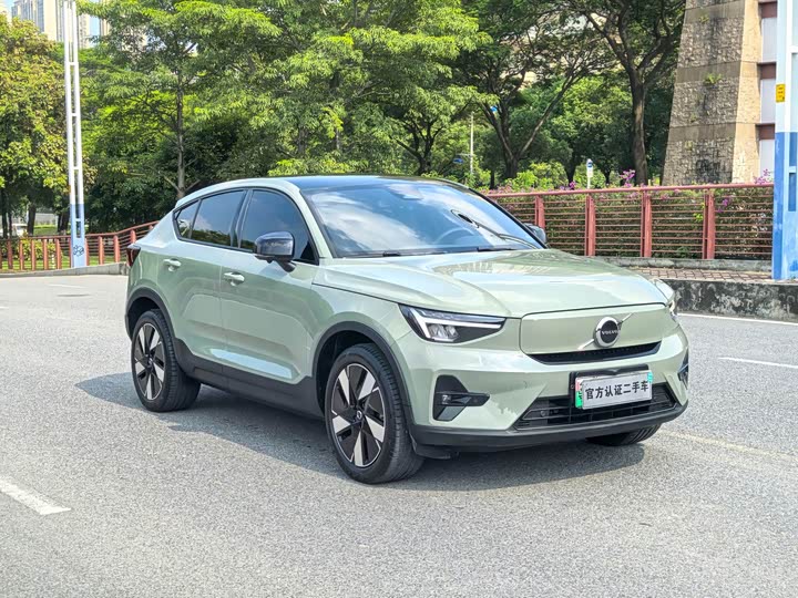 Volvo C40, 2024 — фото 3 из 9
