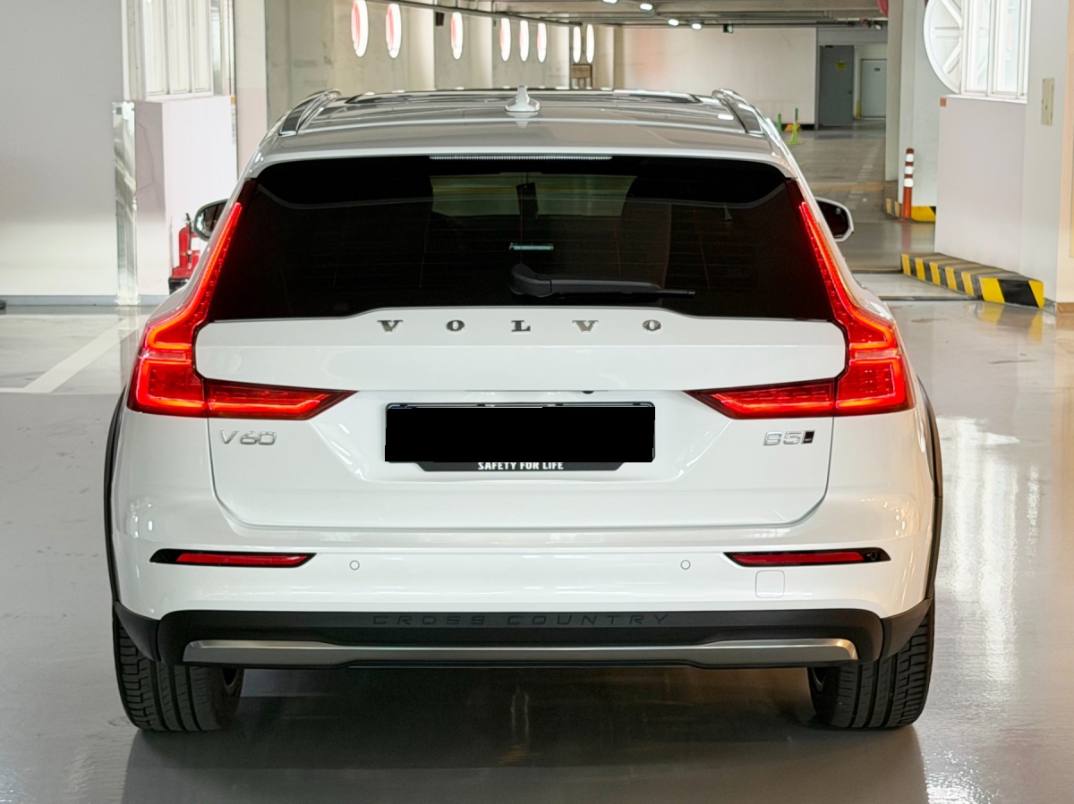Volvo V60, 2025 — фото 4 из 12