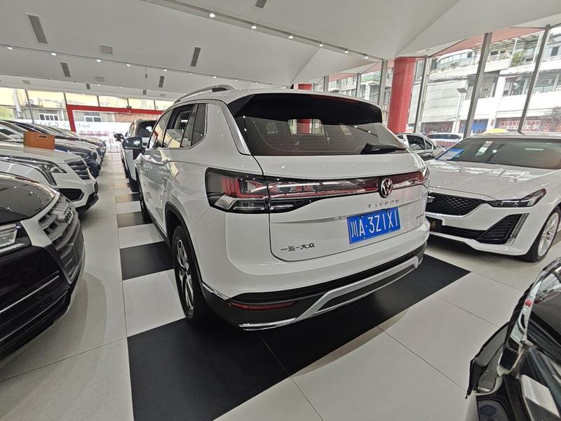 Volkswagen Tayron, 2023 — фото 4 из 12