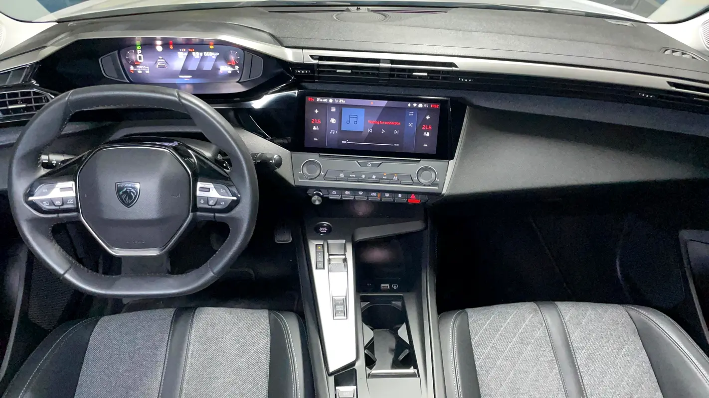 Peugeot 408, 2025 — фото 7 из 10