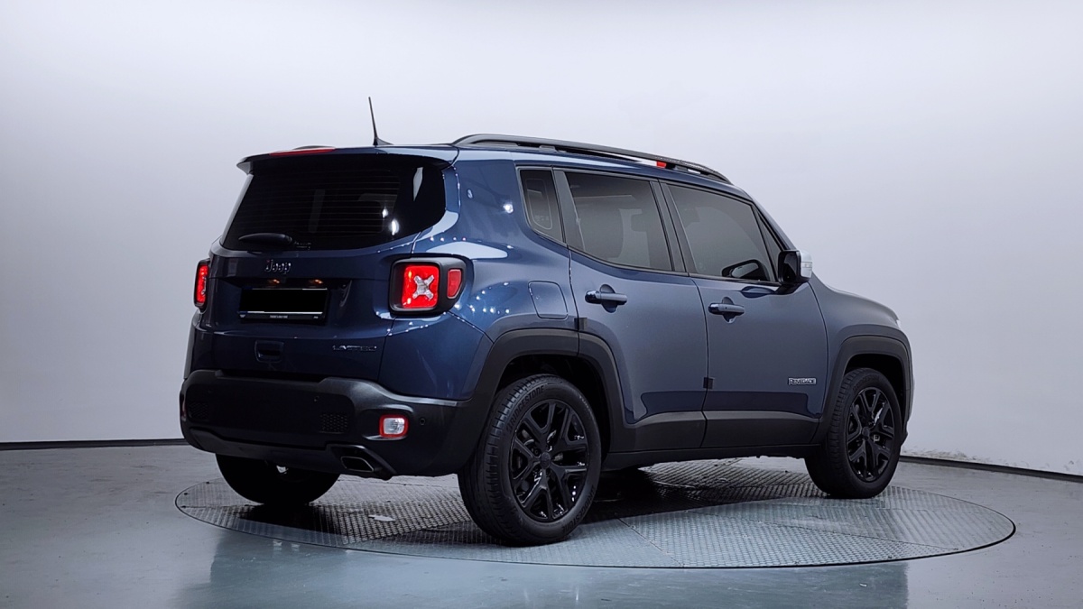 Jeep Renegade, 2022 — фото 2 из 12