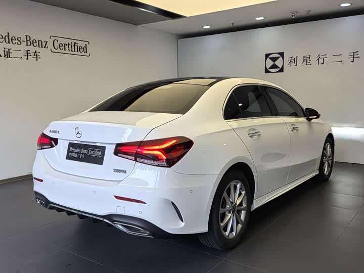 Mercedes-Benz A-Class, 2022 — фото 5 из 9