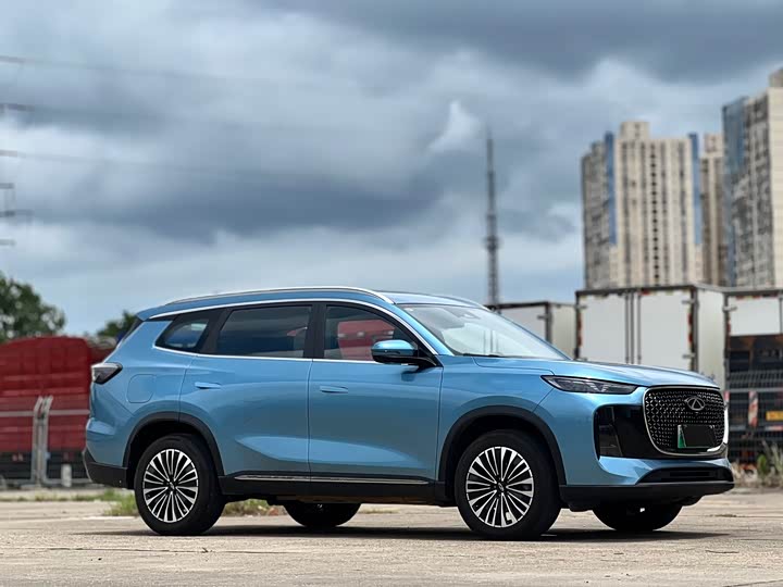 Chery Tiggo 8 Plus C-DM, 2024 — фото 3 из 9