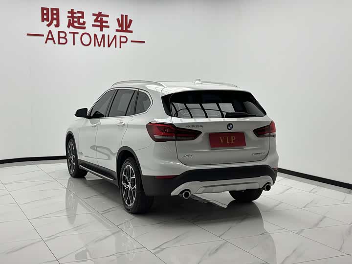 BMW X1, 2022 — фото 8 из 9