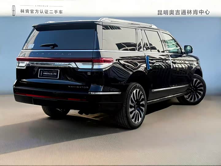 Lincoln Navigator, 2025 — фото 4 из 9