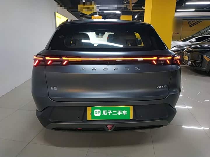 BAIC Arcfox Alpha T5, 2025 — фото 6 из 9