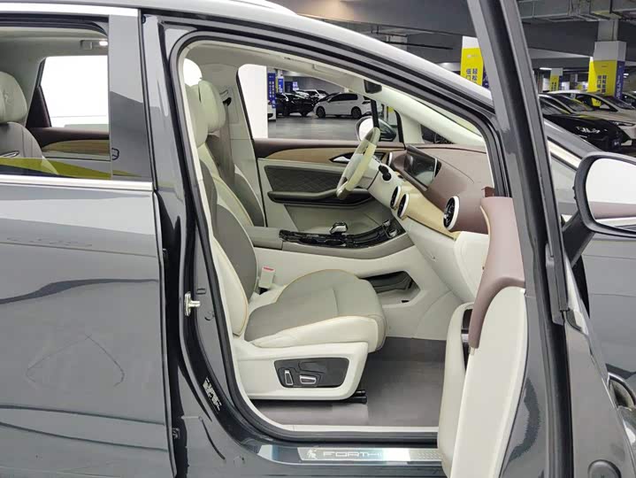 Dongfeng Forthing Yacht, 2022 — фото 8 из 9