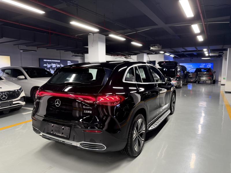 Mercedes-Benz EQE SUV, 2025 — фото 7 из 12