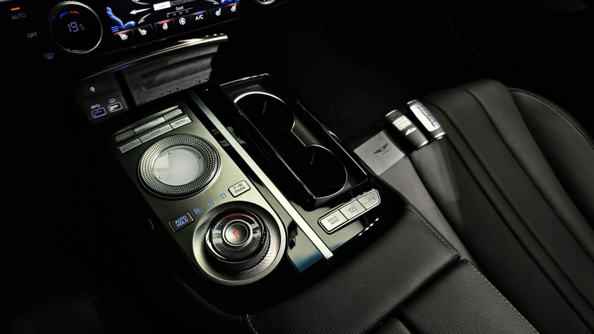 Genesis G80, 2021 — фото 9 из 12