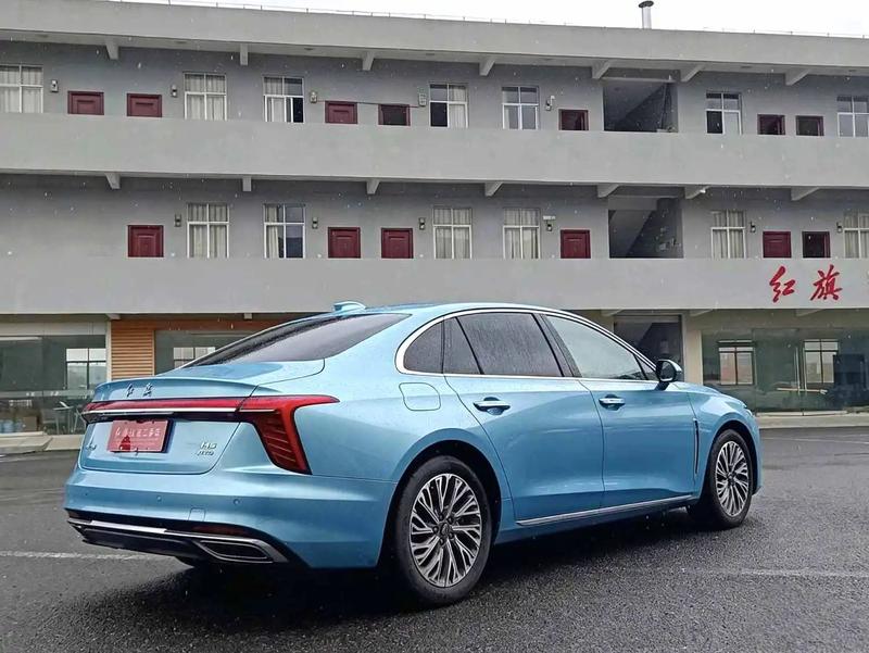 Hongqi H5, 2022 — фото 6 из 10