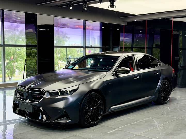 BMW M5 Hybrid, 2024 — купить в Перми под ключ