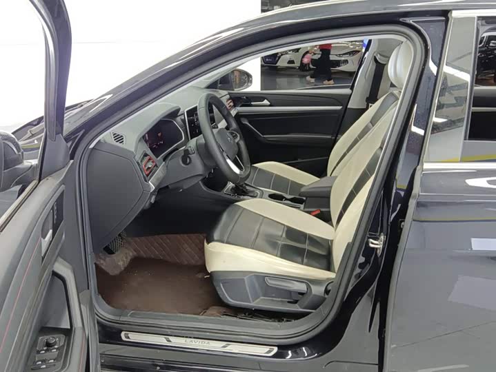Volkswagen Lavida, 2023 — фото 9 из 9