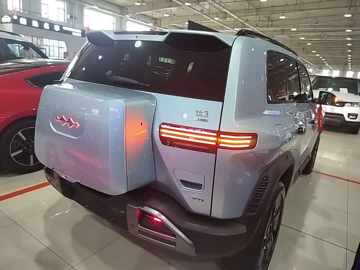 BYD FangChengBao Titanium 3 (Tai 3), 2025 — фото 7 из 9