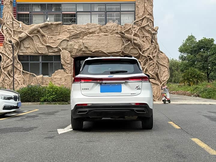 Changan Oshan X7 Plus, 2022 — фото 5 из 9