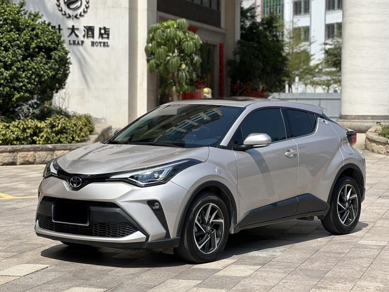 Toyota C-HR, 2022 — купить в Белгороде под ключ