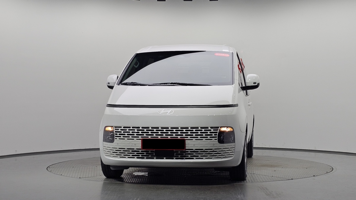 Hyundai Staria, 2025 — фото 3 из 12