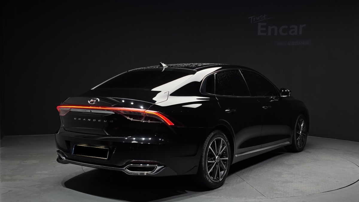 Hyundai Grandeur, 2022 — фото 2 из 12