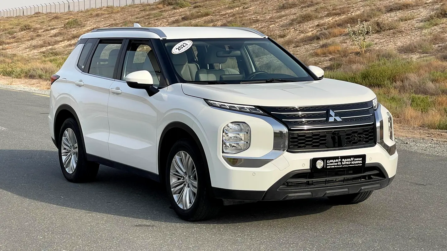 Mitsubishi Outlander, 2023 — фото 2 из 10