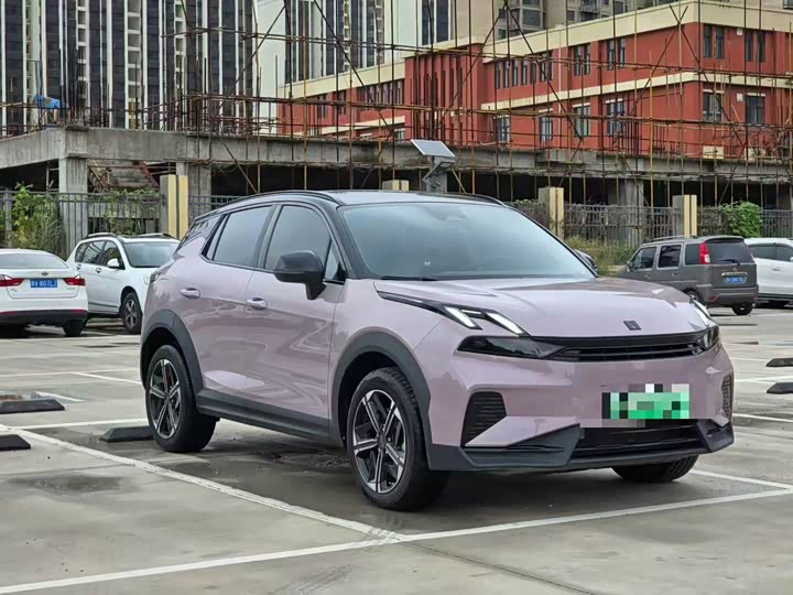 Lynk & Co 06 EM-P Hybrid, 2023 — фото 3 из 9