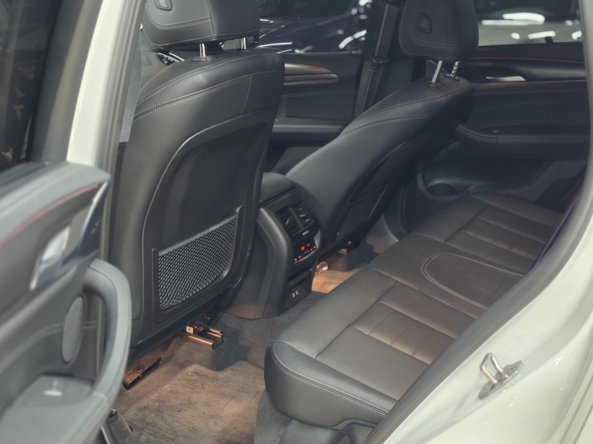 BMW X3, 2022 — фото 8 из 11