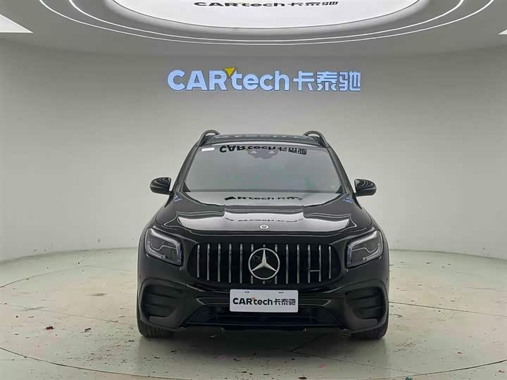 Mercedes-Benz GLB-Class AMG, 2023 — фото 3 из 9