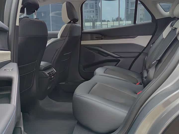 Ford Mondeo Sport (Evos), 2023 — фото 7 из 9