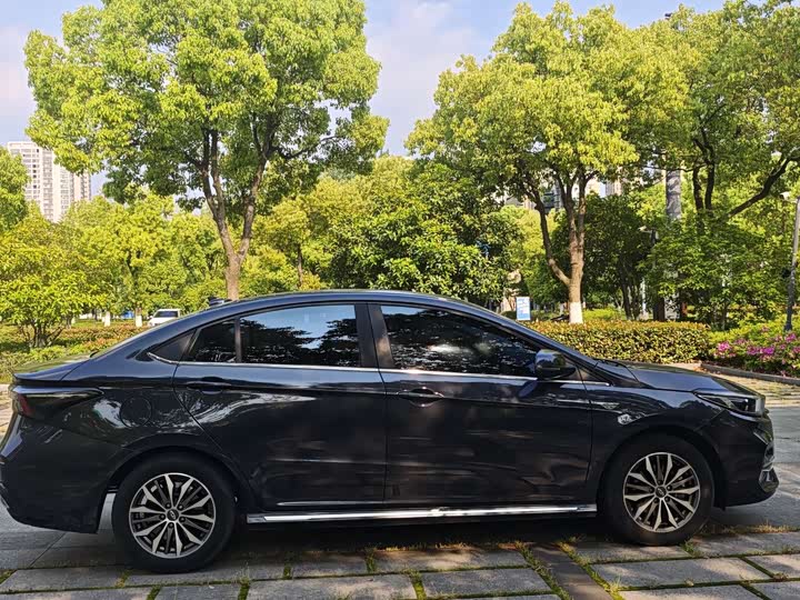 Chery Omoda S5 (Arrizo 5 Plus), 2023 — фото 8 из 9