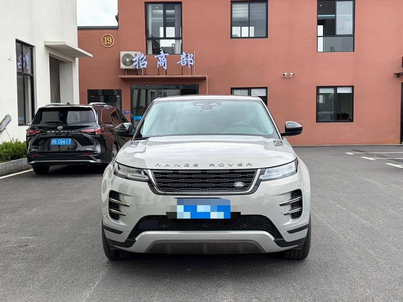 Land Rover Range Rover Evoque L, 2025 — фото 2 из 10