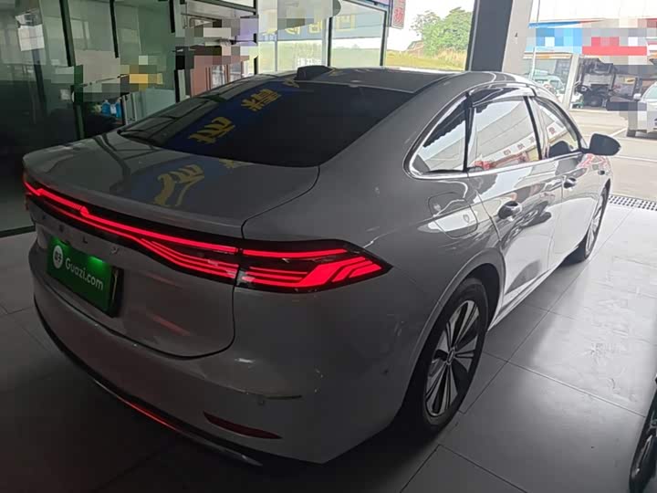 Geely Galaxy A7, 2025 — фото 7 из 9