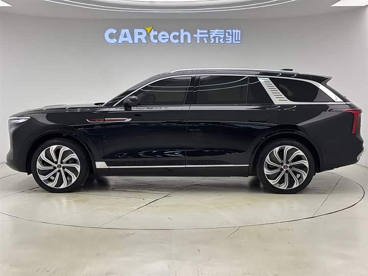 Hongqi E-HS9, 2023 — фото 7 из 9