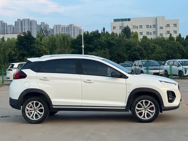 Chery Tiggo 3x, 2022 — фото 7 из 9