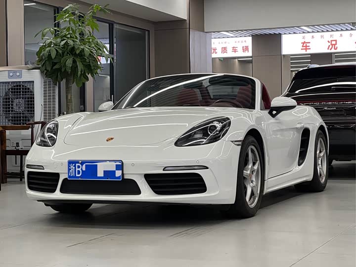 Porsche 718, 2022 — купить в Самаре под ключ