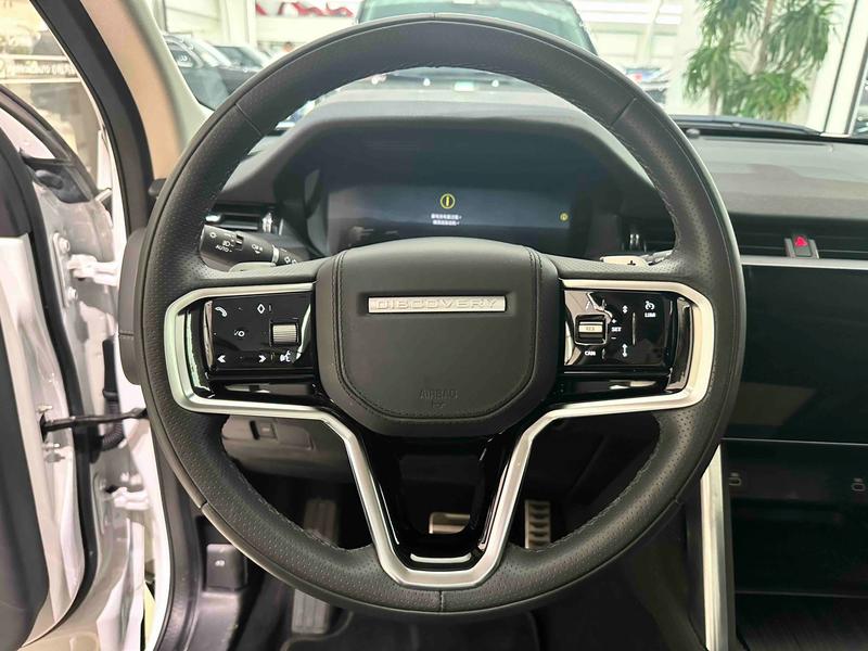 Land Rover Discovery Sport, 2023 — фото 8 из 12
