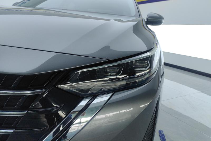 Nissan Sylphy, 2023 — фото 4 из 12