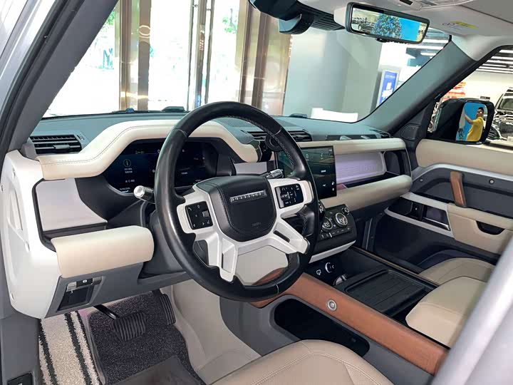 Land Rover Defender, 2021 — фото 9 из 9