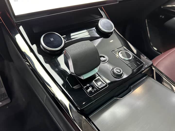 Land Rover Range Rover Sport, 2023 — фото 6 из 9