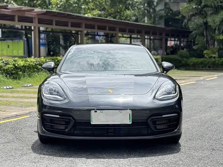 Porsche Panamera Hybrid, 2022 — фото 2 из 9