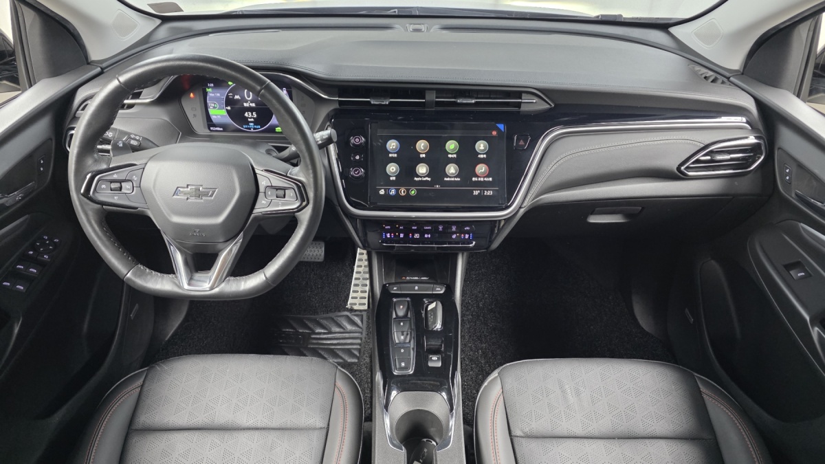 Chevrolet Bolt EUV, 2023 — фото 6 из 12
