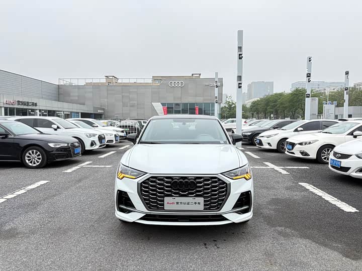 Audi Q3 Sportback, 2026 — фото 2 из 9