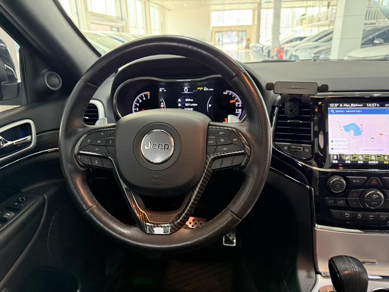 Jeep Grand Cherokee, 2022 — фото 8 из 12